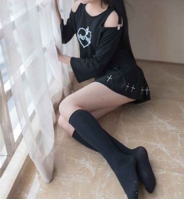 艳后荒淫史h版观看_DVD免费观看