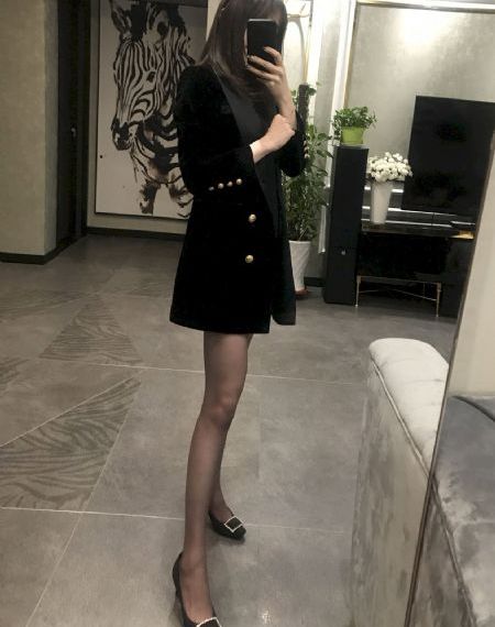 青青河边草小草_超清高清在线观看